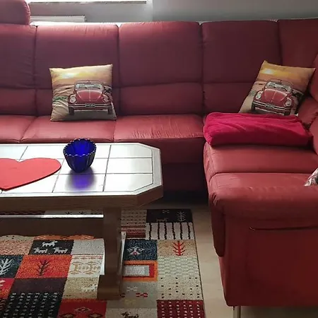 Gemutliche, Ruhige Ferienwohnung In *